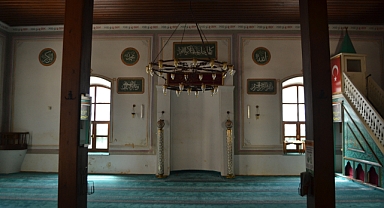 Tarihi Ve Mimarisiyle Göz Kamaştırıyor