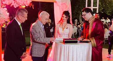 Vali Turan, Genç Çiftlerin Mutluluğuna Ortak Oldu