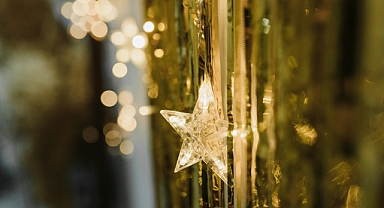 21 Temmuz 2025 Günlük Burç Yorumları: Aşk, Para ve Kariyer Alanında Neler Bekleniyor?