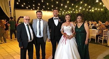 Başkan Fırat Yayla, Nazlı ve Emincan Çiftinin Mutluluğuna Ortak Oldu 