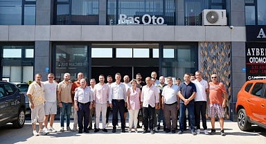 Başkan Sarıkurt Nazlıgül Oto Center Esnafını Ziyaret Etti