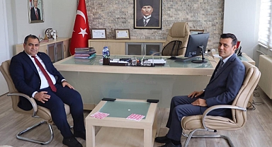 Hakim Karababa'dan Vize Kaymakamı Balaban'a Veda Ziyareti 