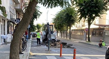 İstiklal Caddesi, Altyapı Çalışmaları Nedeniyle Trafiğe Kapatıldı 