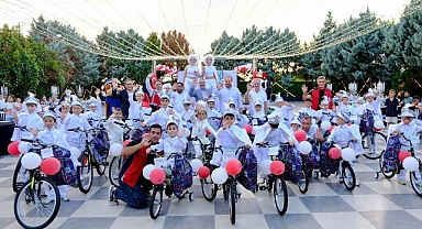 Kırklareli'nde Geleneksel Sünnet Şöleni Sevinci 