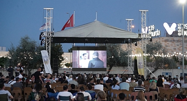 Lüleburgaz’da Açık Hava Sinema Keyfi ‘Paranoya’ Filmiyle Başladı