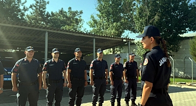 Tekirdağ'ın ilk kadın ilçe jandarma komutanı Teğmen Dağdeviren göreve başladı