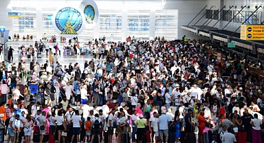 TÜRK HAVA SAHASINDA HER GÜN YENİ REKOR