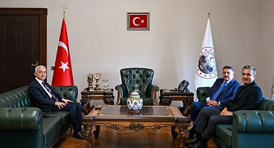 Vali Turan'dan Önemli Kabuller 