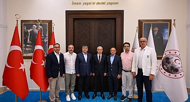 Vali Uğur Turan'dan Avrupa Hokey Şampiyonası Öncesi Anlamlı Kabul 