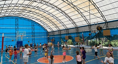 Yaz Okullarında 3410 Çocuk Sanat ve Sporla Buluşuyor