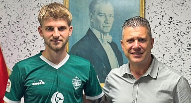 20 Yaşındaki Stoper Resmen Kırklarelispor’da