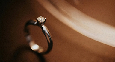 24 Ağustos 2025 Güncel Altın Fiyatları: Gram, Çeyrek ve Cumhuriyet Altını Ne Kadar Oldu?