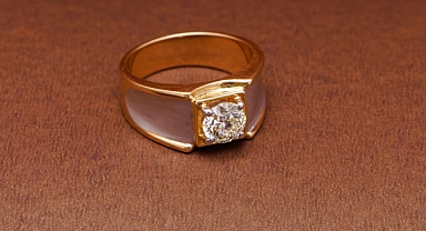 4 Ağustos 2025 Altın Fiyatları: Çeyrek Altın ve Gram Altın Ne Kadar Oldu?