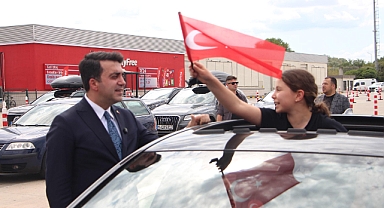 AK Parti'li Sırakaya: Gurbetçiler, 2024 yılında ekonomimize 10 milyar doların üzerinde katkı sağladı