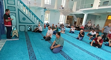 Babaeski'de Babalar İçin Bağımlılıkla Mücadele Semineri Düzenlendi 