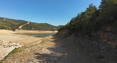Barajın su seviyesi yüzde 1'in altına düştü; belediye tasarruf çağrısı yaptı