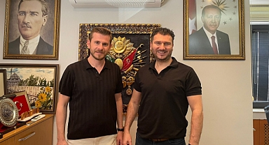 Başkan Fırat Yayla'ya AK Parti Heyetinden Ziyaret 