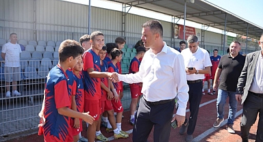 Başkan Sarıkurt'un Genç Sporculara Desteği Sürüyor