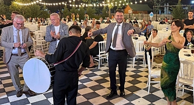 Başkan Yayla, Özel Günlerde Vatandaşları Yalnız Bırakmıyor 