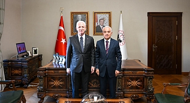 İstanbul Valisi Davut Gül, Vali Uğur Turan'ı ziyaret etti 