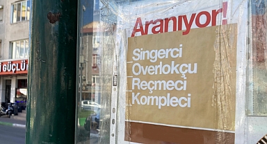 Kırklareli'nde Otobüs Duraklarında Afiş Kirliliği 