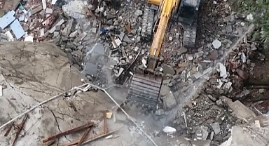 Lüleburgaz Belediyesi Hizmet Binasında Yıkım Başladı 