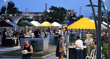 Lüleburgaz’da Üreten Kadın Meydanı 7 Gün Boyunca Hizmetinizde