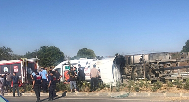 Tekirdağ'da devrilen kamyonun sürücüsü yaralandı
