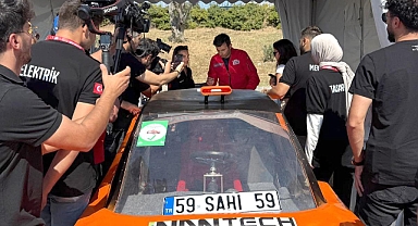 TEKİRDAĞ NKÜ ŞAHİ OTONOM TAKIMI ‘TEKNOFEST 2025’TE ROBOTAKSİ-BİNEK OTONOM ARAÇ KATEGORİSİ KTR BİRİNCİSİ OLDU