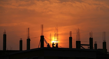 TÜİK Ağustos 2025 Güven Endeksi Raporu: Hizmet ve Perakende Ticaret Yükseldi, İnşaat Geriledi