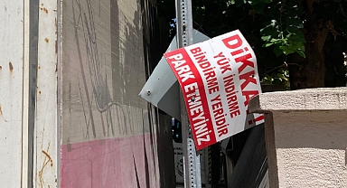 Uyarı Tabelalarına Zarar Vermek Hem Tehlikeli Hem Suç 