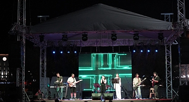 Yaz Akşamları Müzikle Şenlendi