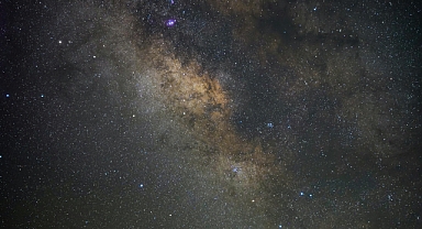 25 Eylül 2025 Günlük Burç Yorumları: Sürpriz Gelişmeler Sizi Mutlu Edebilir