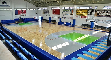 Baştan Sona Yenilenen Ziya Berhan Kılıç Spor Salonu Yeni Sezona Hazır