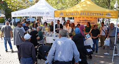 Çorlu Belediyesinden Kandil Simidi İkramı