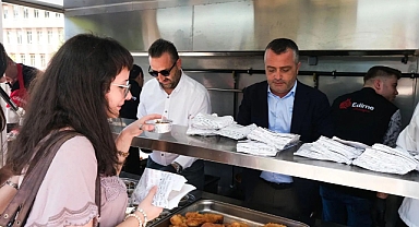 EDİRNE BELEDİYESİ'NDEN ÜNİVERSİTE ÖĞRENCİLERİNE HOŞ GELDİN İKRAMI