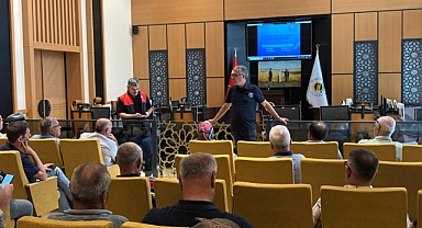 Lüleburgaz’da BKÜ Bayilerine B-Reçete Uygulaması Hakkında Bilgilendirme