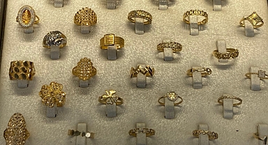 10 Ekim 2025 Altın Fiyatları: Gram, Çeyrek, Yarım ve Cumhuriyet Altını Güncel Liste