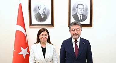 AK Parti’li Aksal, Tarım ve Orman Bakanı Yumaklı ile bir araya geldi