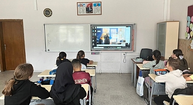 Babaeski Fatih Ortaokulu’nda Öğrencilere MEBİ Platformu Tanıtıldı