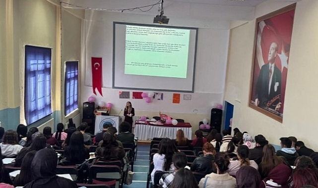 Babaeski Meslek Yüksekokulu’nda Meme Kanseri Farkındalığı Eğitimi Yoğun Katılımla Gerçekleşti