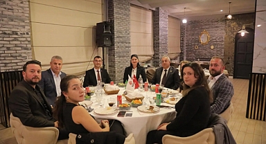 BELEDİYE BAŞKANI GENCAN, MUHTARLARLA BİR ARAYA GELDİ:
