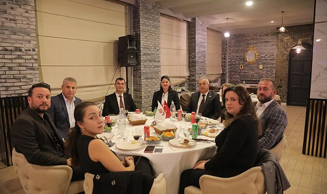 BELEDİYE BAŞKANI GENCAN, MUHTARLARLA BİR ARAYA GELDİ: