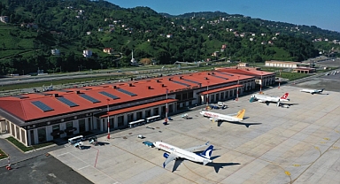 GÜNDE ORTALAMA 686 BİN KİŞİ HAVAYOLUNU TERCİH ETTİ