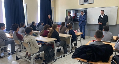 Kaymakam Enver Özderin'den Atatürk Ortaokulu'na Ziyaret
