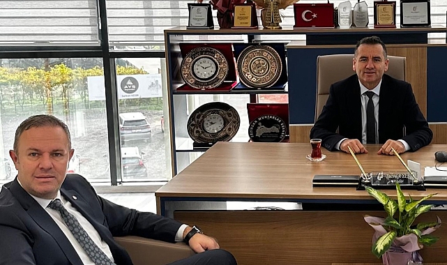 Kırklareli TSO Başkanı Soner Ilık’tan Tapu Müdürü Taci Sayın’a Hayırlı Olsun Ziyareti