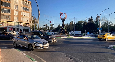 Öztürk Bulvarı Kavşağında Trafik Akışı Rahatladı 