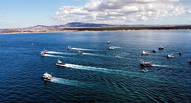 Saros’da 60 tekne ve bot Sumud Filosu ve Gazze’ye destek için tur attı