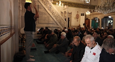 TEKİRDAĞ'DA CUMA HUTBELERİ İŞARET DİLİYLE ERİŞİLEBİLİR OLDU