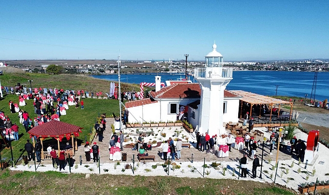 Tekirdağ'da restore edilen 168 yıllık deniz feneri törenle açıldı